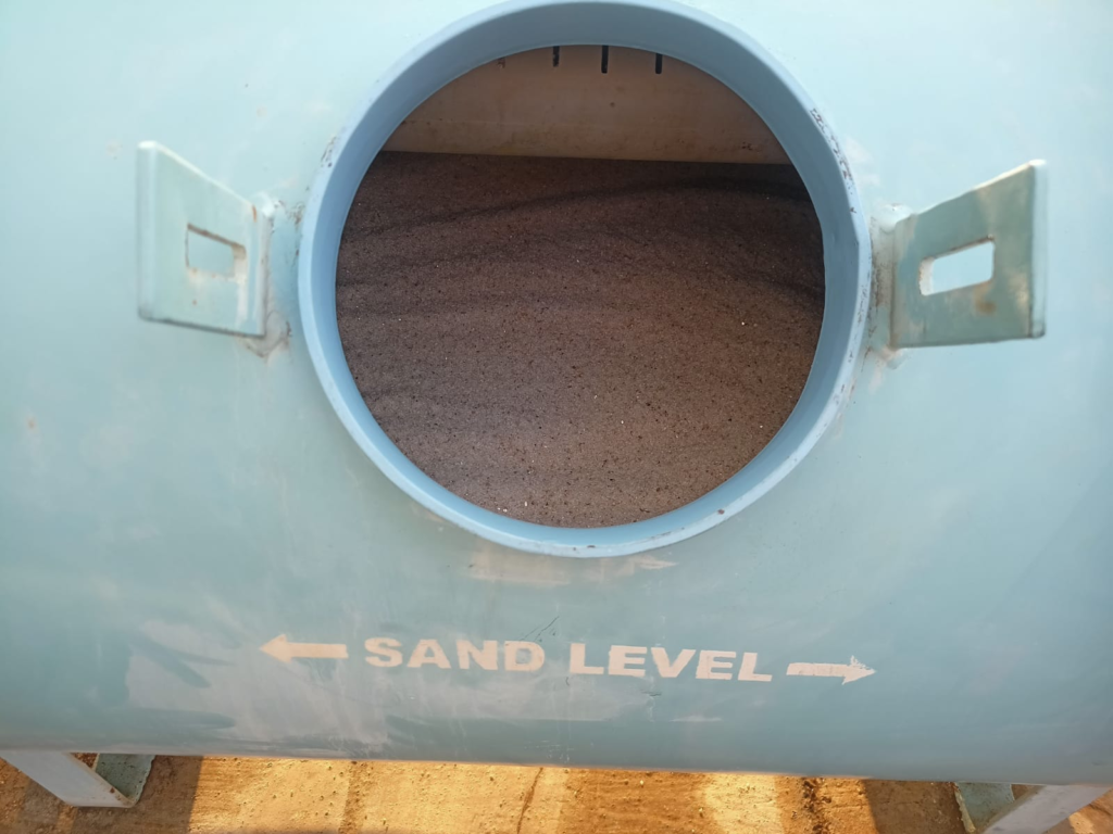 sand water tank
